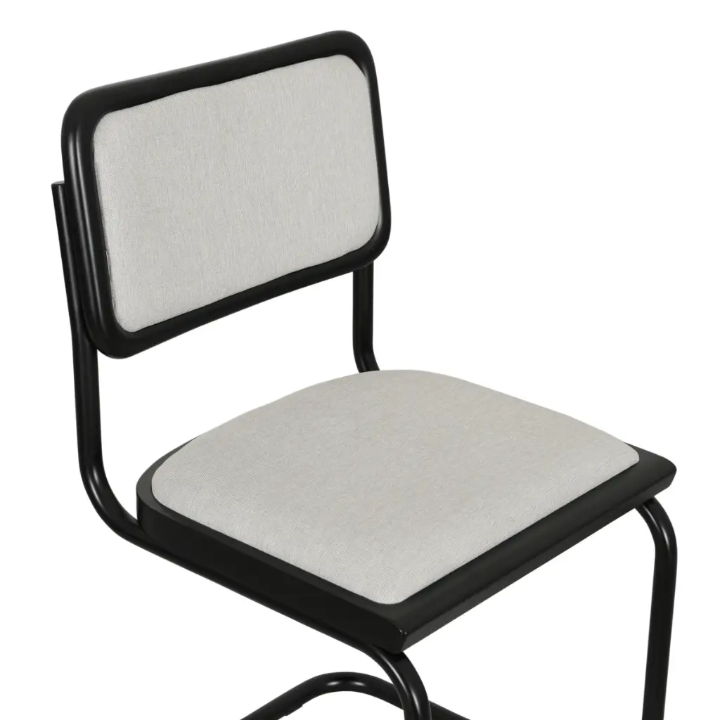 marcel-breuer-b32-cesca-cantilever-side-chair-cushion-seat-cushion-back-black-frame-black-wood_02.webp
