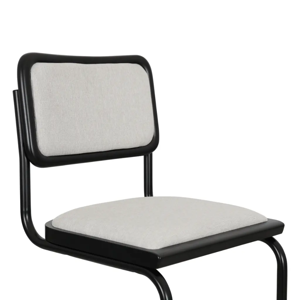 marcel-breuer-b32-cesca-cantilever-side-chair-cushion-seat-cushion-back-black-frame-black-wood_04.webp