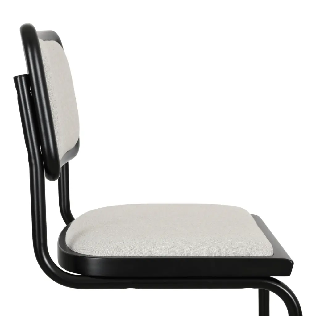 marcel-breuer-b32-cesca-cantilever-side-chair-cushion-seat-cushion-back-black-frame-black-wood_12.webp