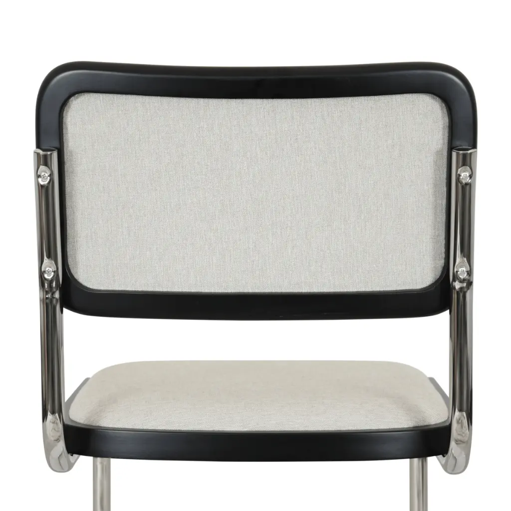 marcel-breuer-b32-cesca-cantilever-side-chair-cushion-seat-cushion-back-chrome-frame-black-wood_03.webp