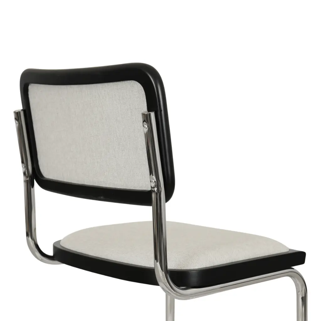 marcel-breuer-b32-cesca-cantilever-side-chair-cushion-seat-cushion-back-chrome-frame-black-wood_05.webp